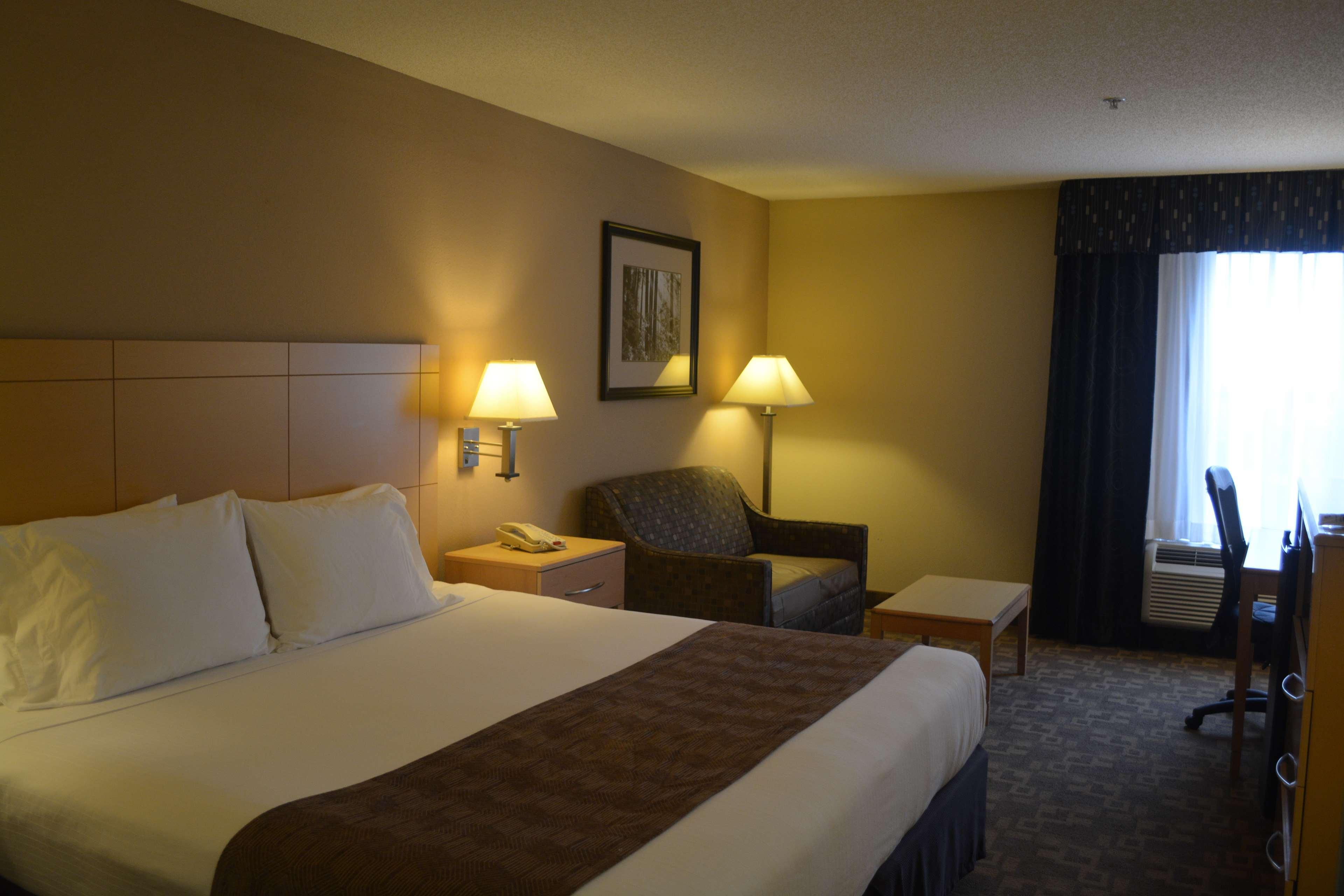 Surestay Plus Hotel By Best Western Roanoke Rapids I-95 Ruang foto